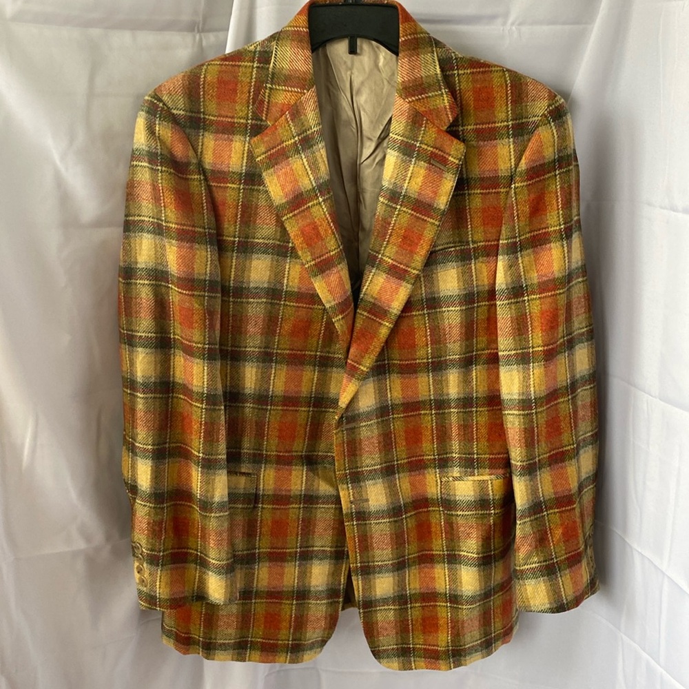 Hickey Freeman plaid yellow wool sports coat